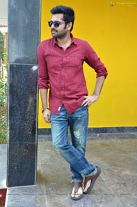 Ram Pothineni