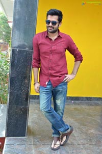 Ram Pothineni