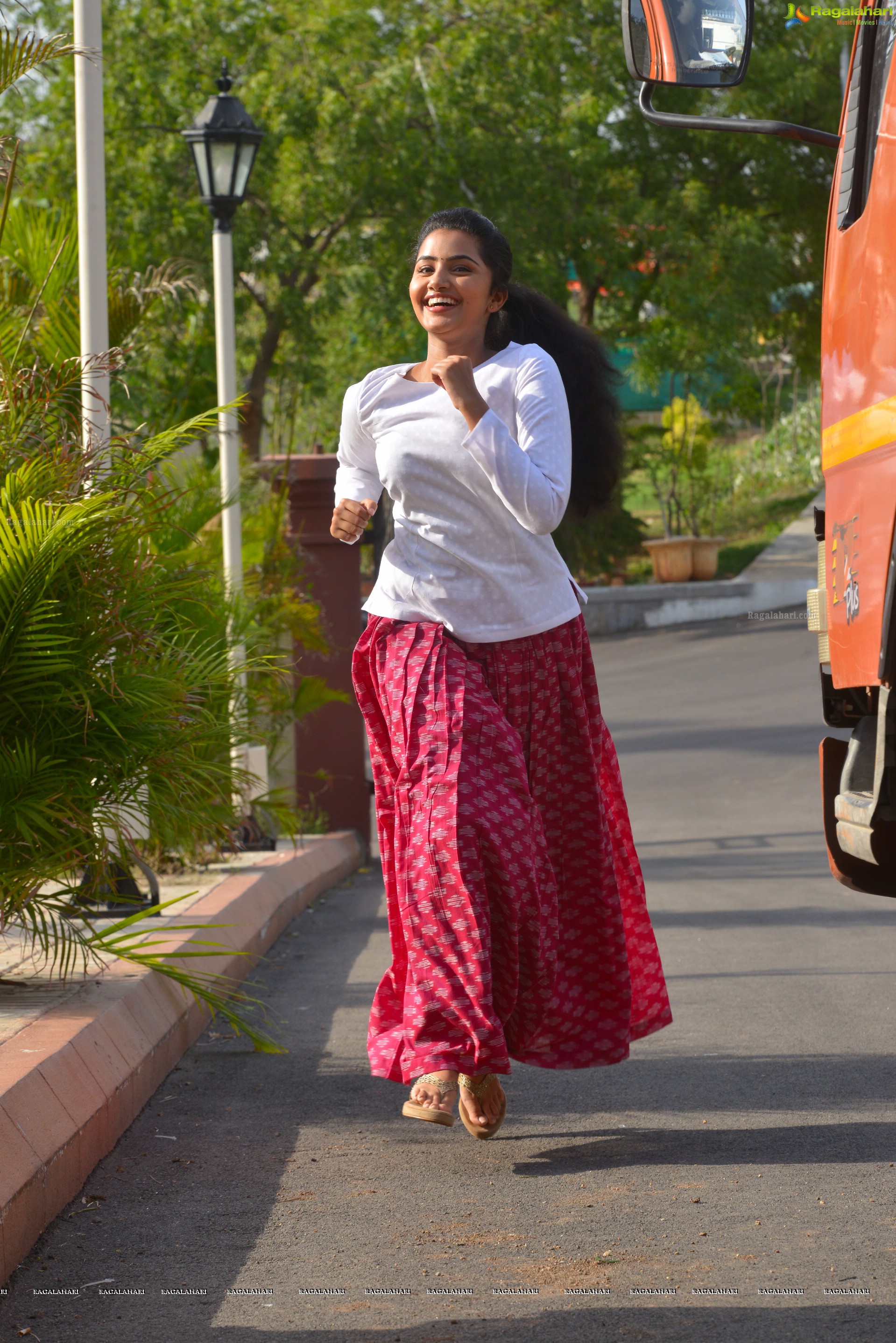 Anupama Parameswaran (High Definition)