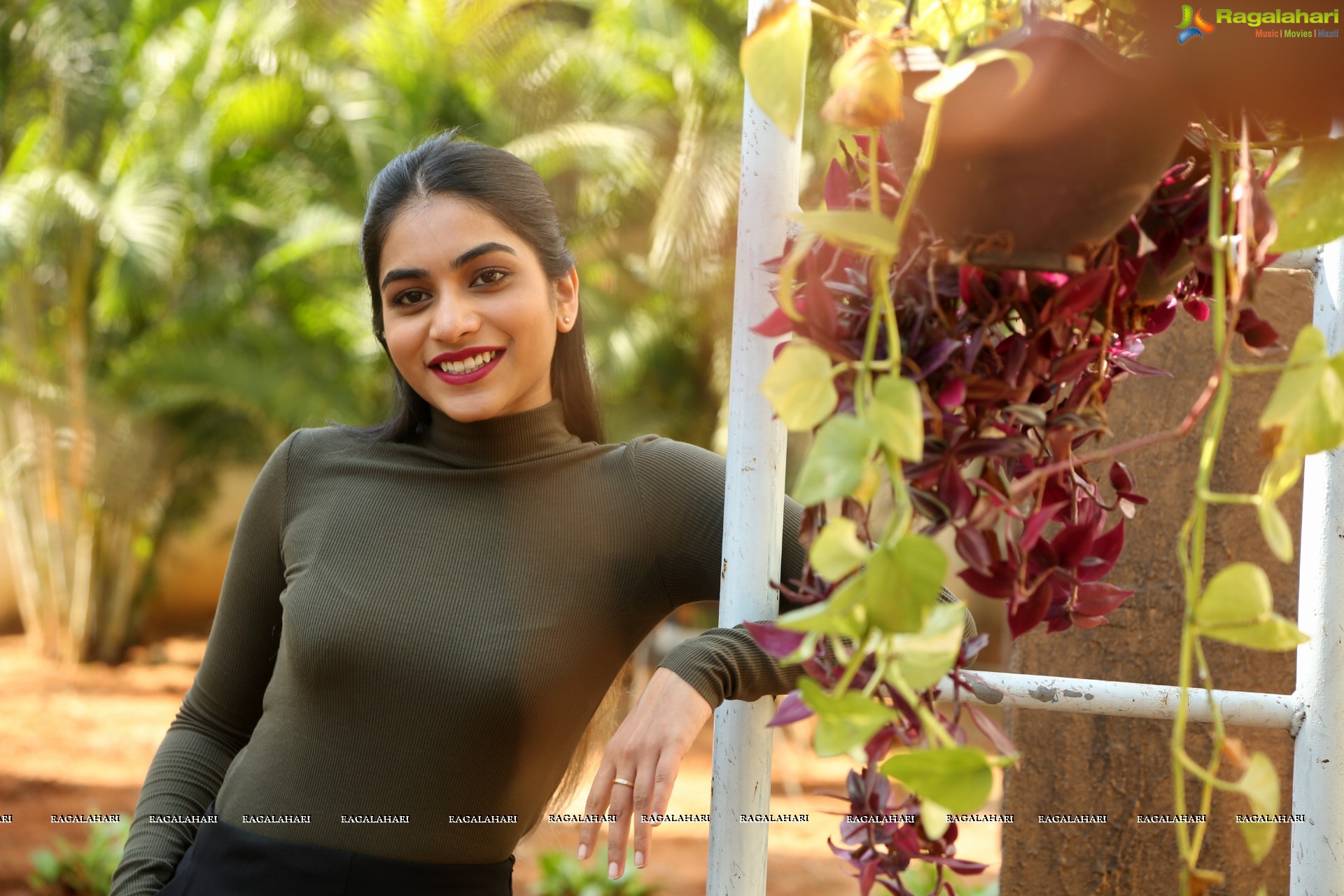 Punarnavi Bhupalam - HD Gallery