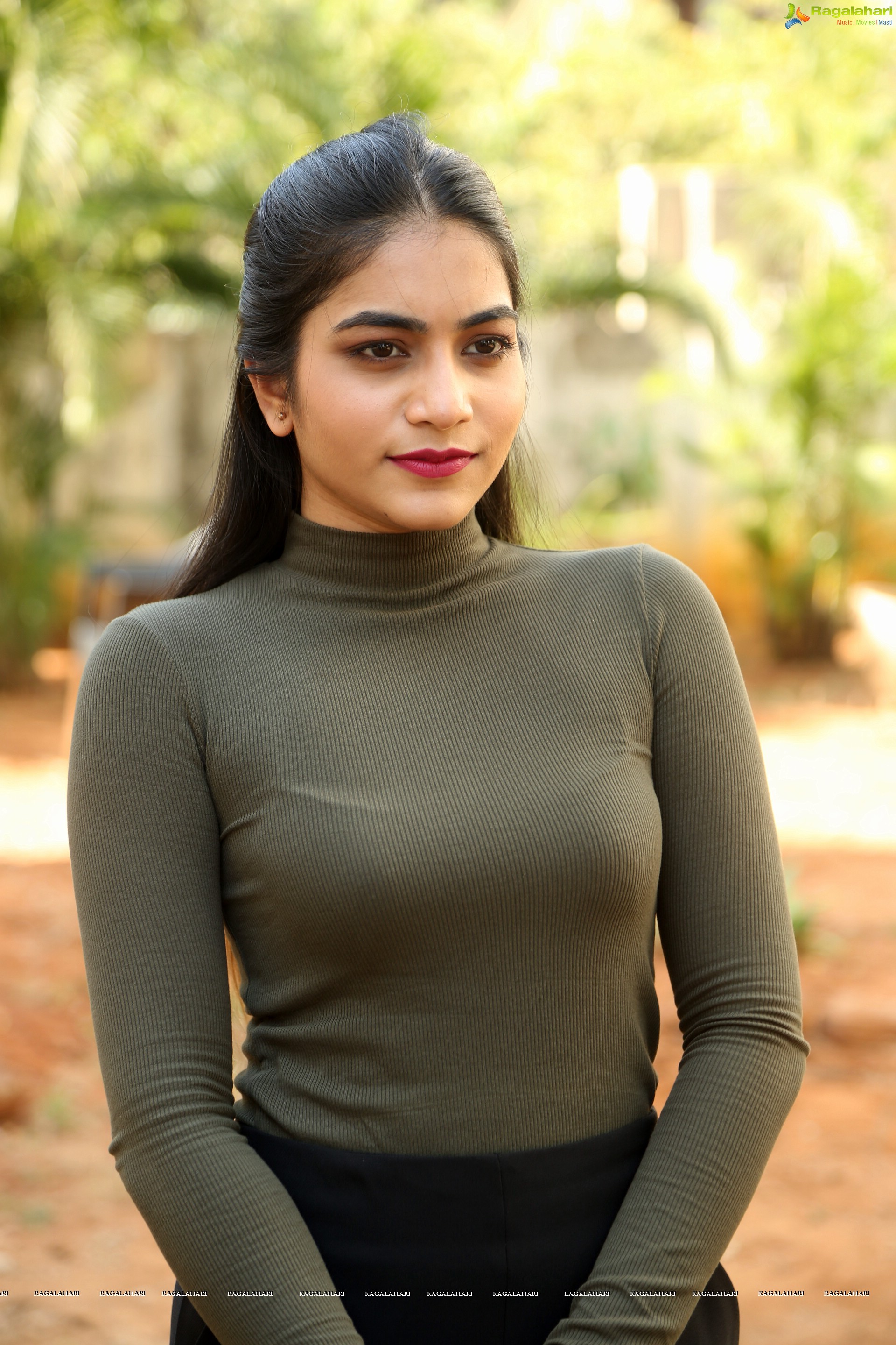 Punarnavi Bhupalam - HD Gallery