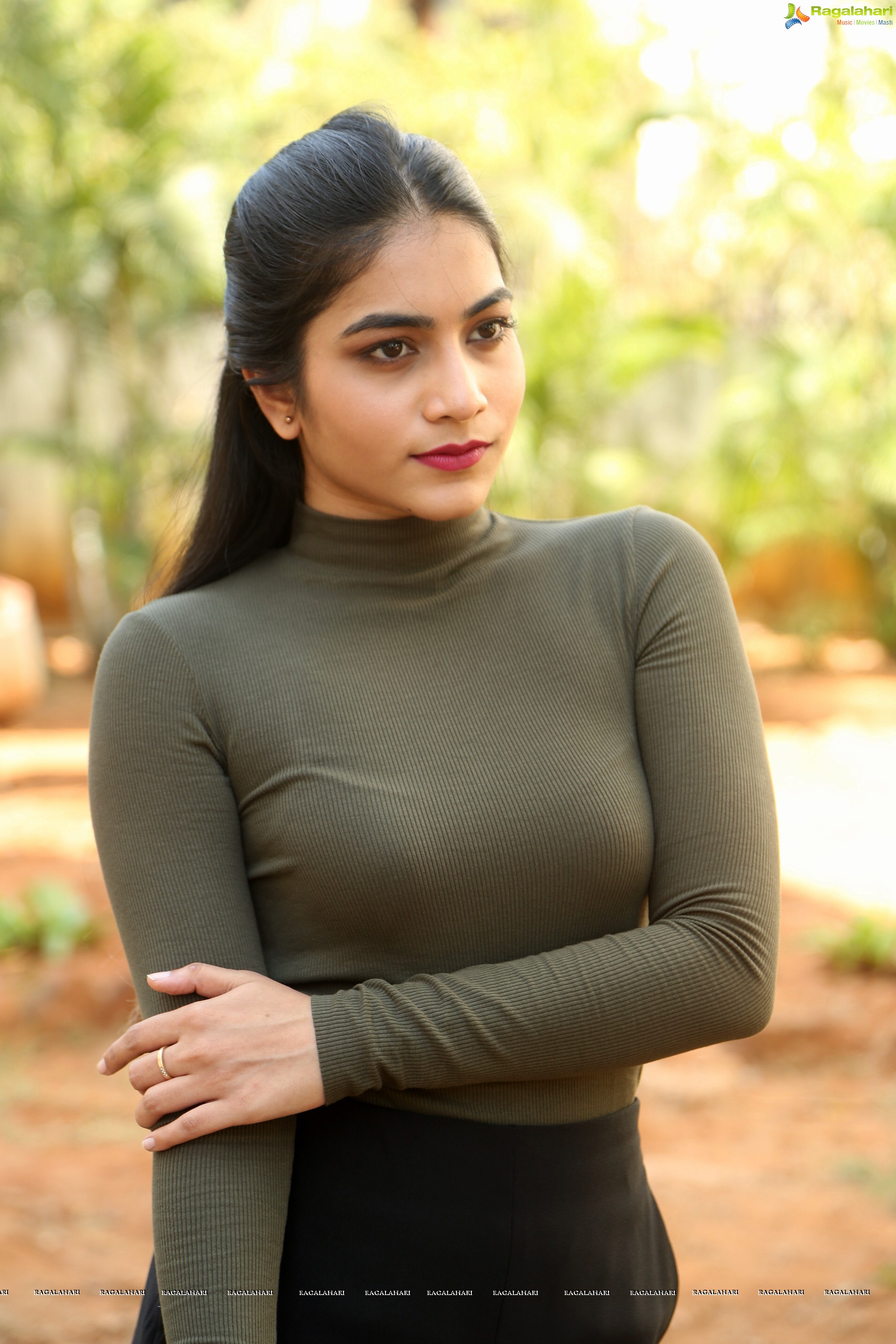 Punarnavi Bhupalam - HD Gallery