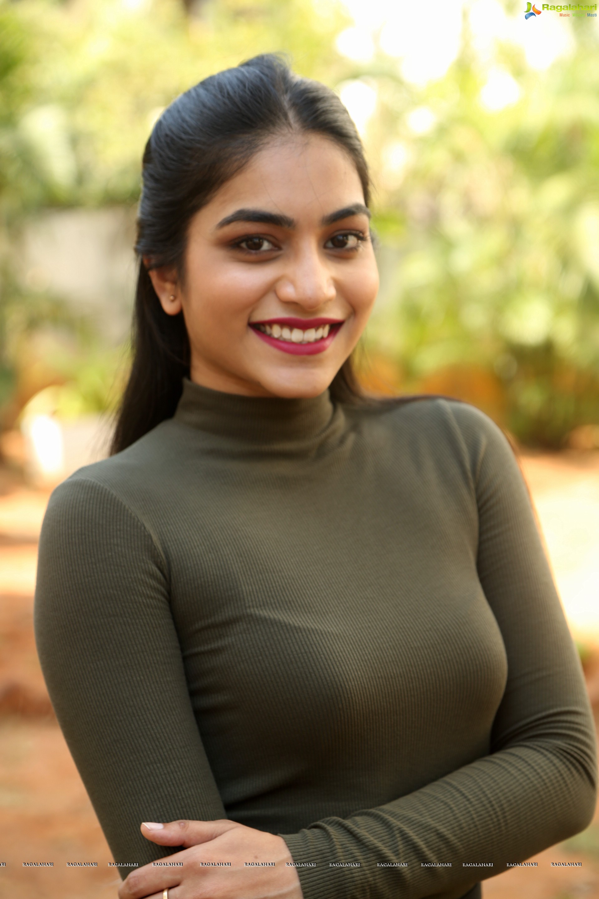 Punarnavi Bhupalam - HD Gallery