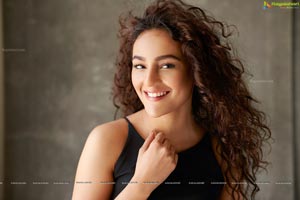 Seerat Kapoor