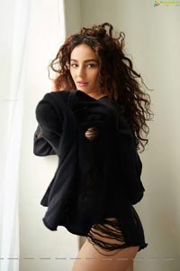 Seerat Kapoor