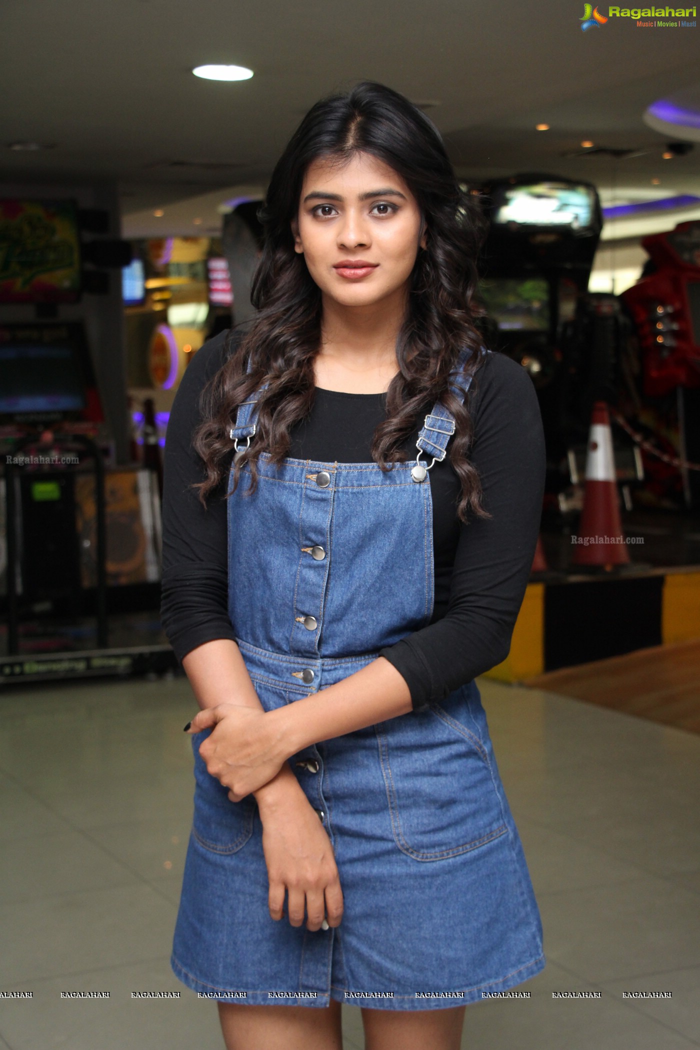 Hebah Patel (Posters)