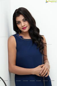 Model Lahari Photos