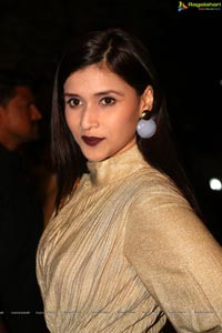 Mannara Chopra