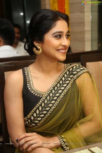 Regina Cassandra Photos