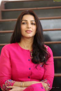 Bhumika Chawla HD Gallery, Images