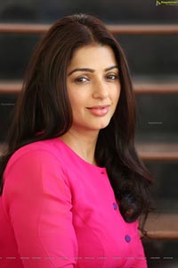 Bhumika Chawla HD Gallery, Images