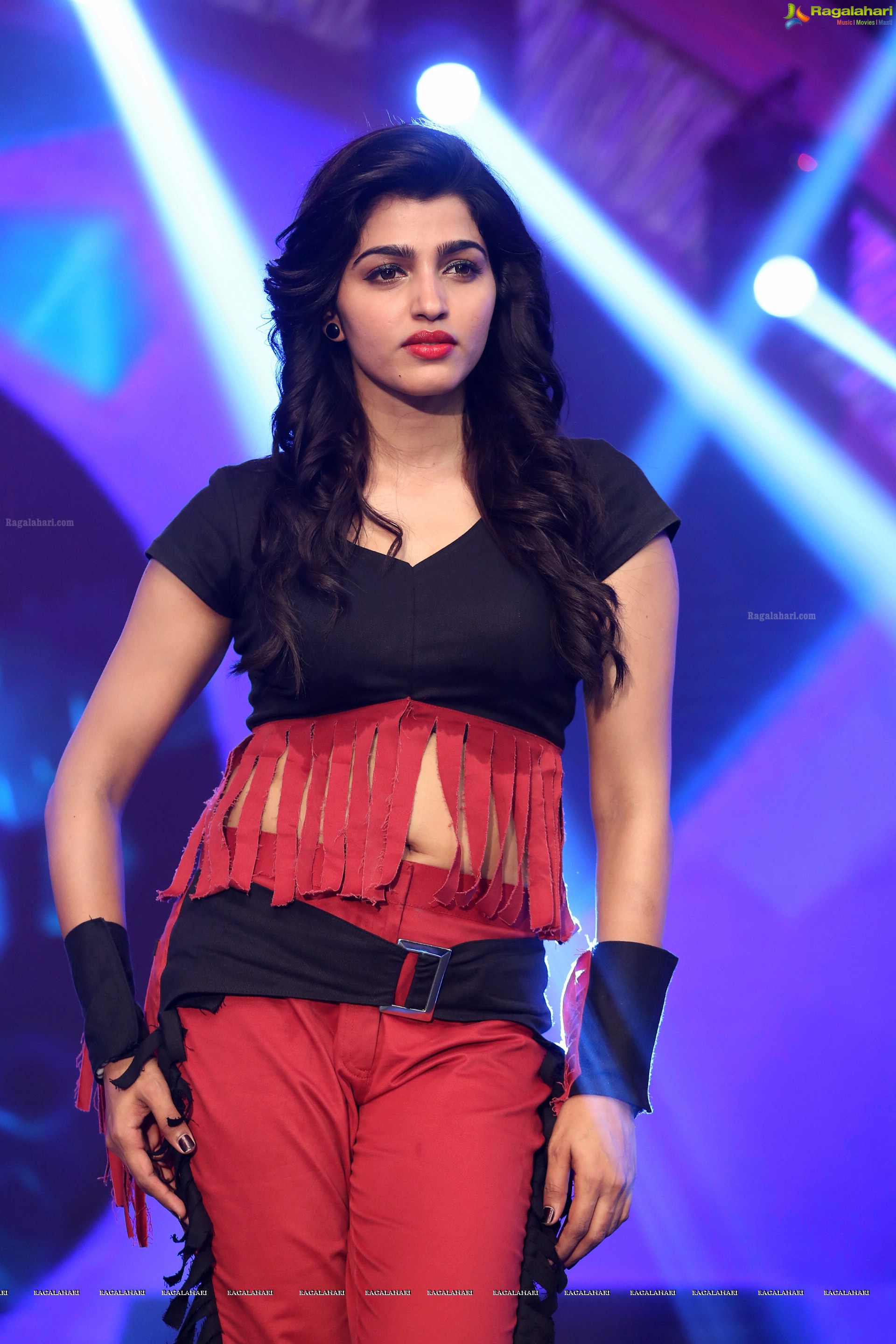 Dhansika in Mela (High Definition)