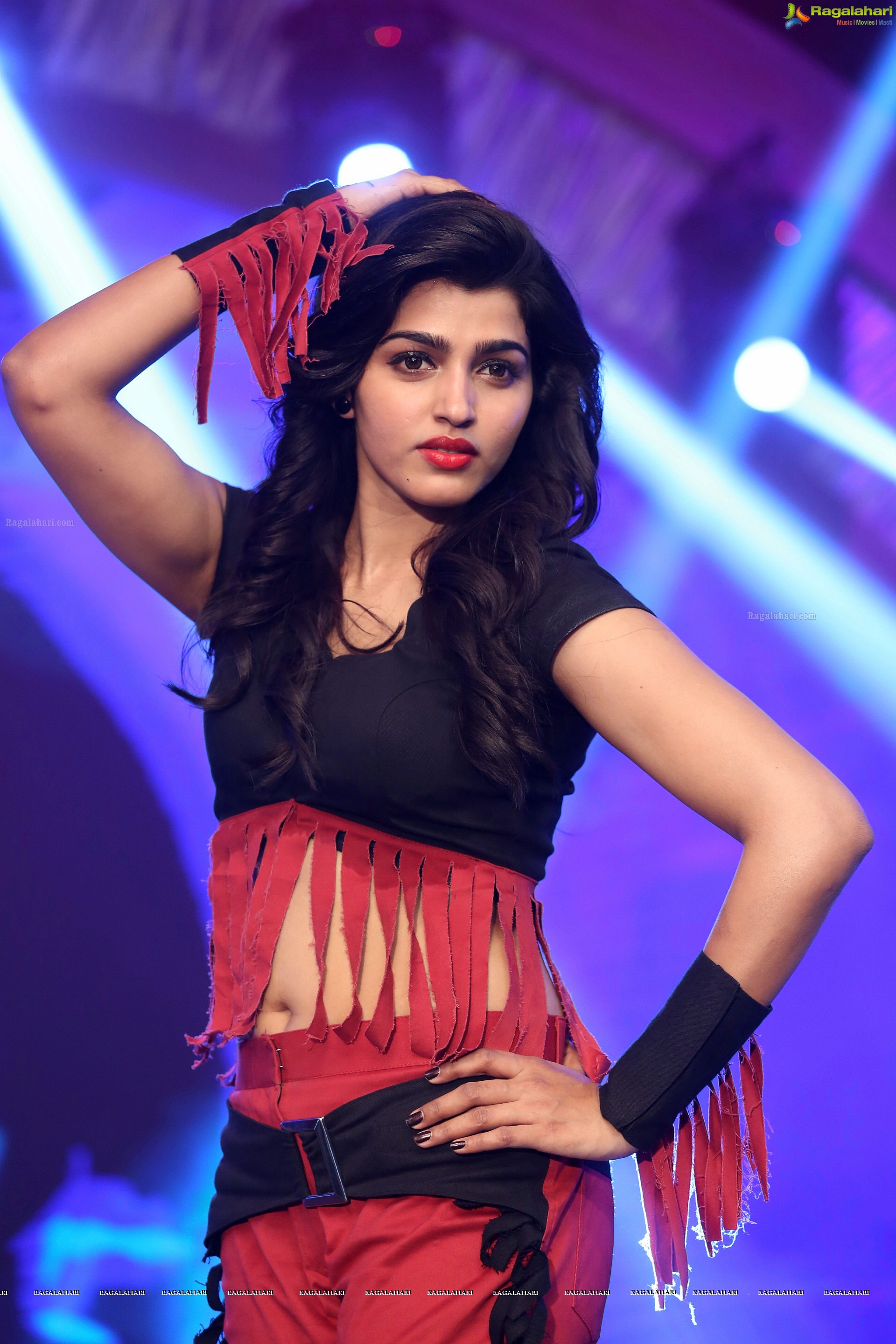 Dhansika in Mela (High Definition)