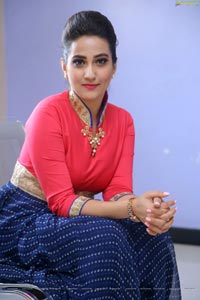 Manjusha Anchor Ragalahari