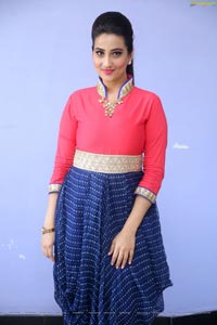 Manjusha Anchor Ragalahari