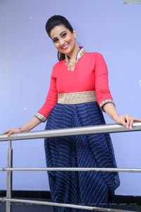 Manjusha Anchor Ragalahari