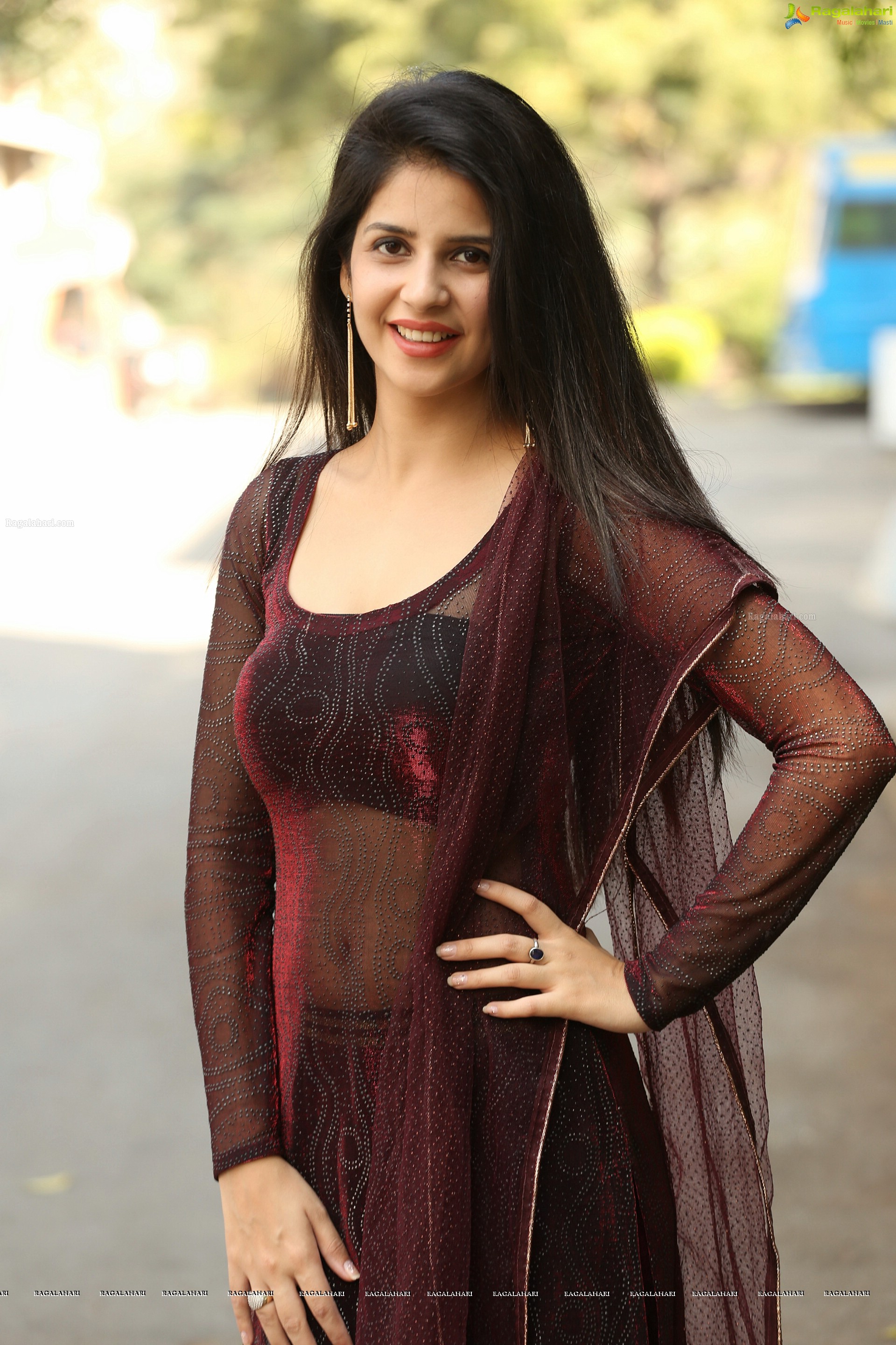 Kashish Vohra at Sapthagiri LLB Success Meet (High Definition)