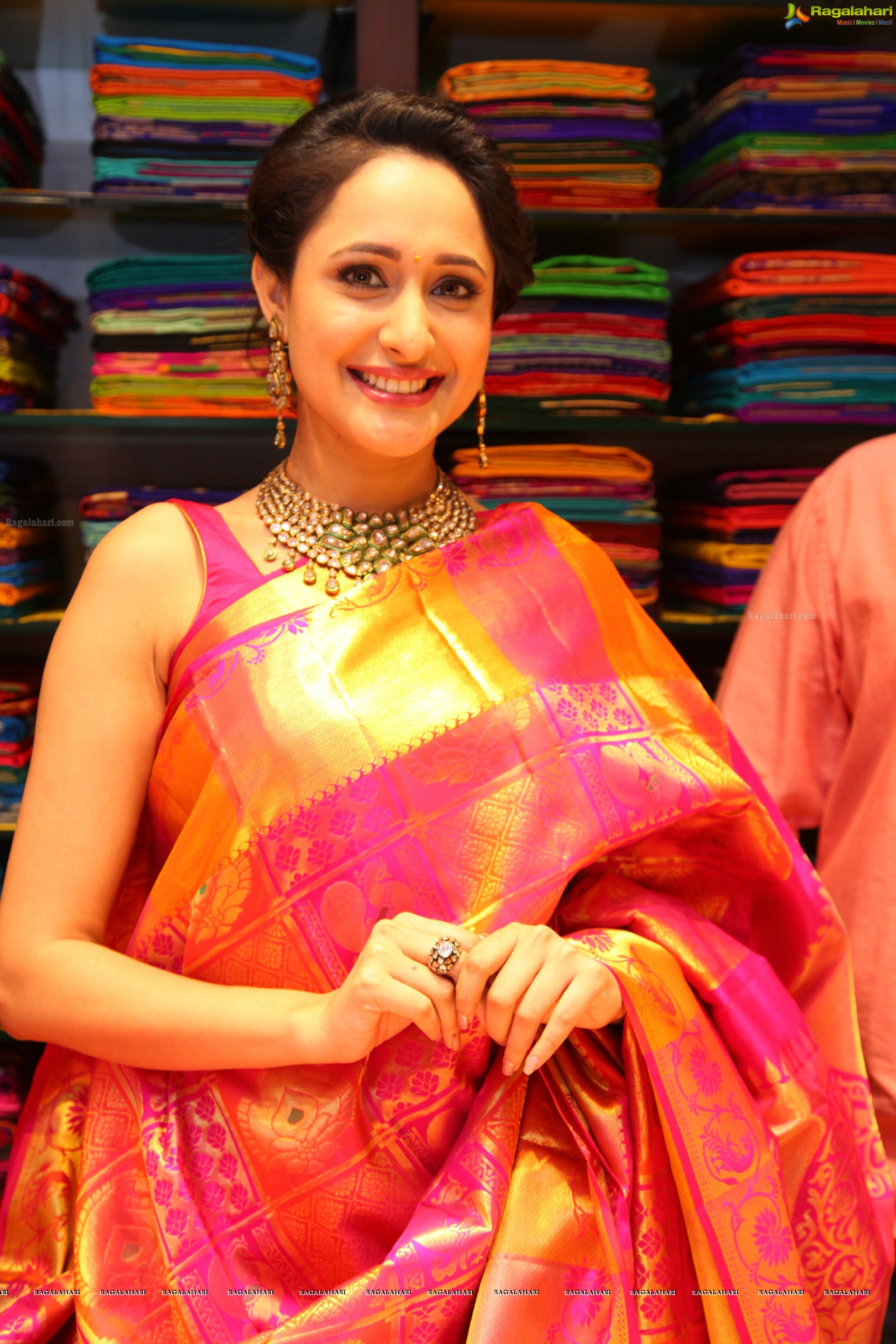 Pragya Jaiswal at South India Jewellers (High Definition)