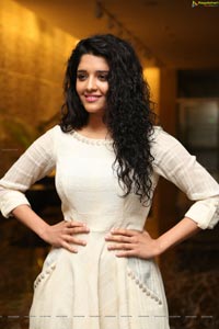 Ritika Singh Ragalahari