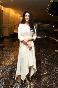 Ritika Singh Ragalahari