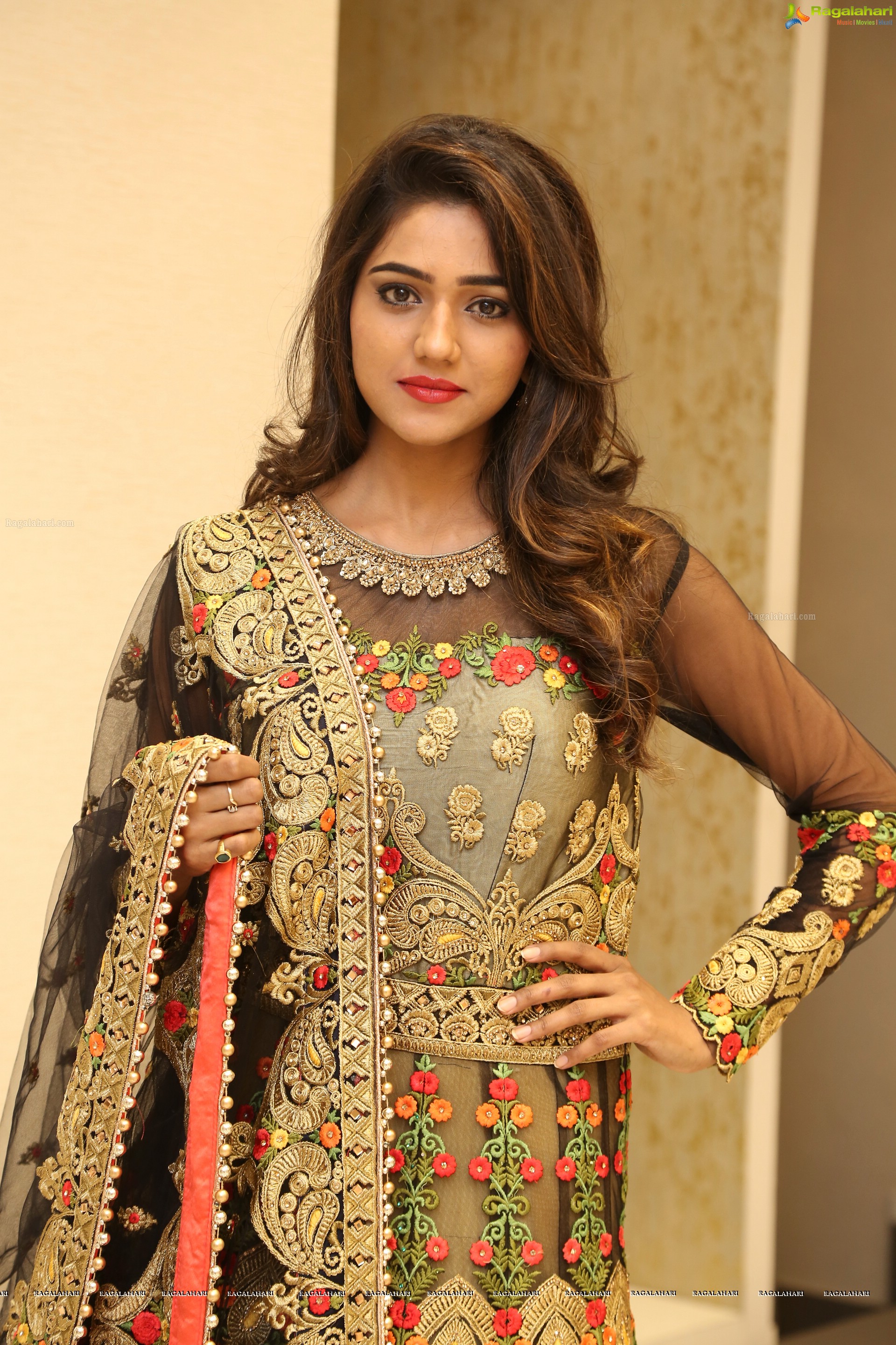 Shalu Chourasiya at Gehna Bridal Collection Launch - HD Gallery