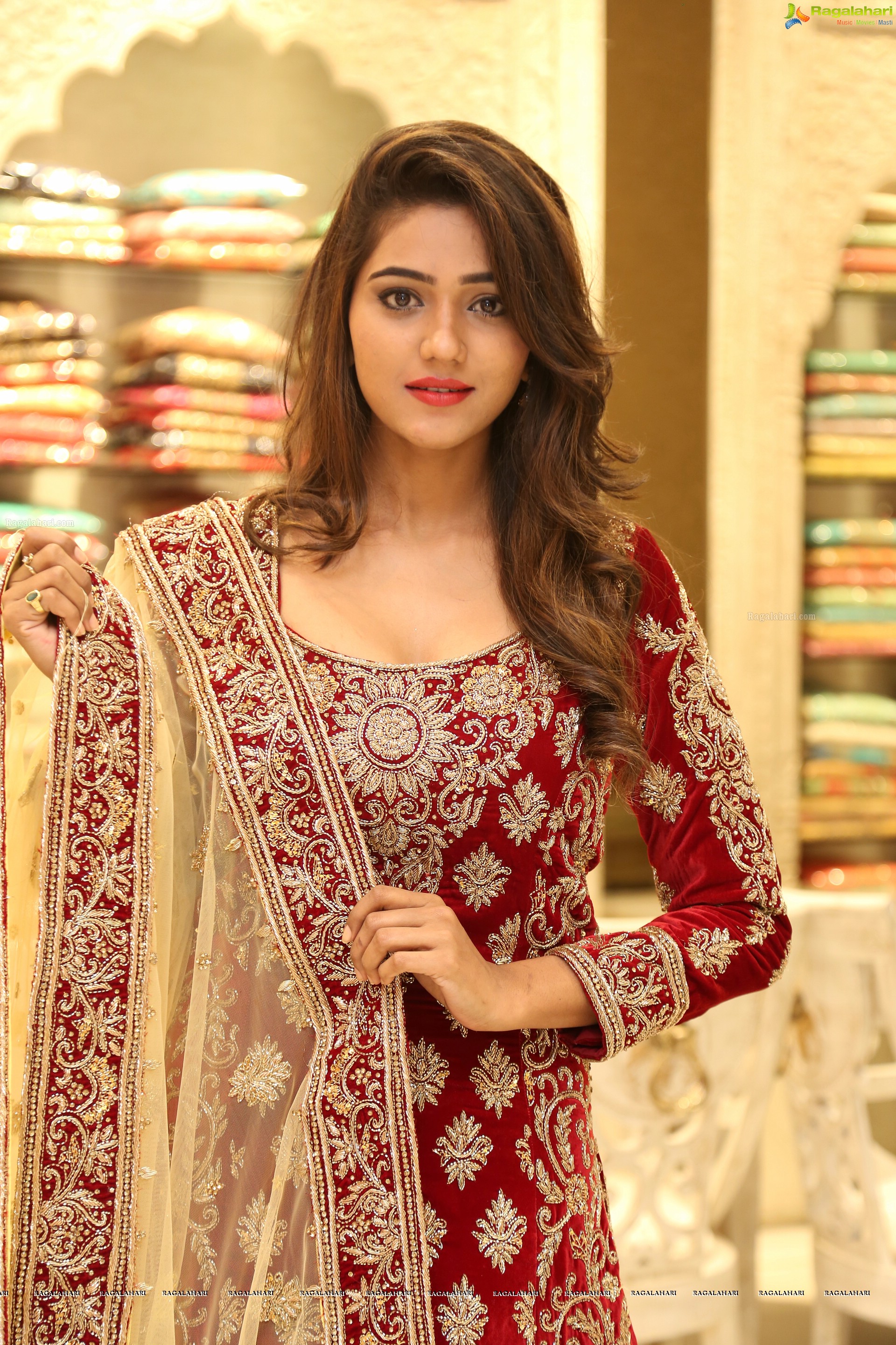 Shalu Chourasiya at Gehna Bridal Collection Launch - HD Gallery