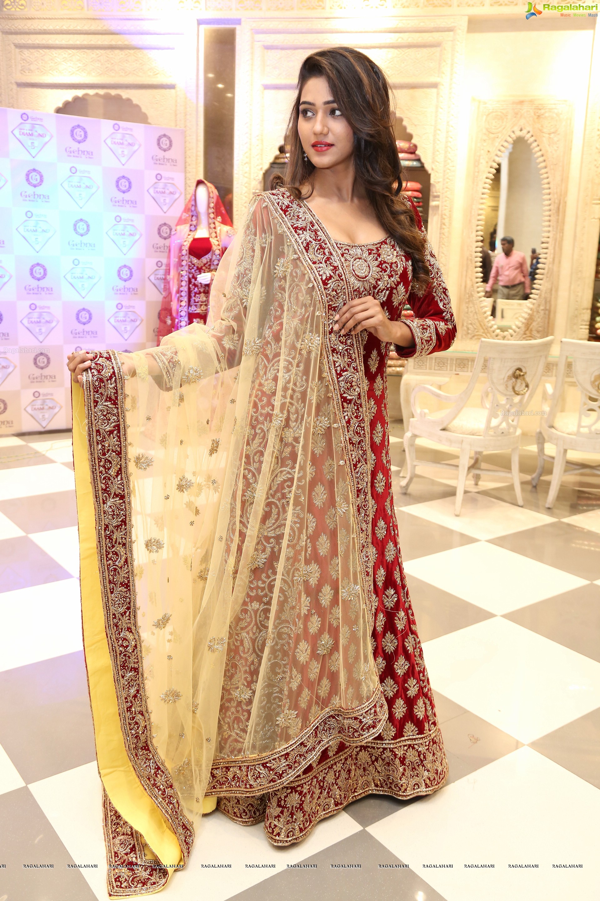 Shalu Chourasiya at Gehna Bridal Collection Launch - HD Gallery