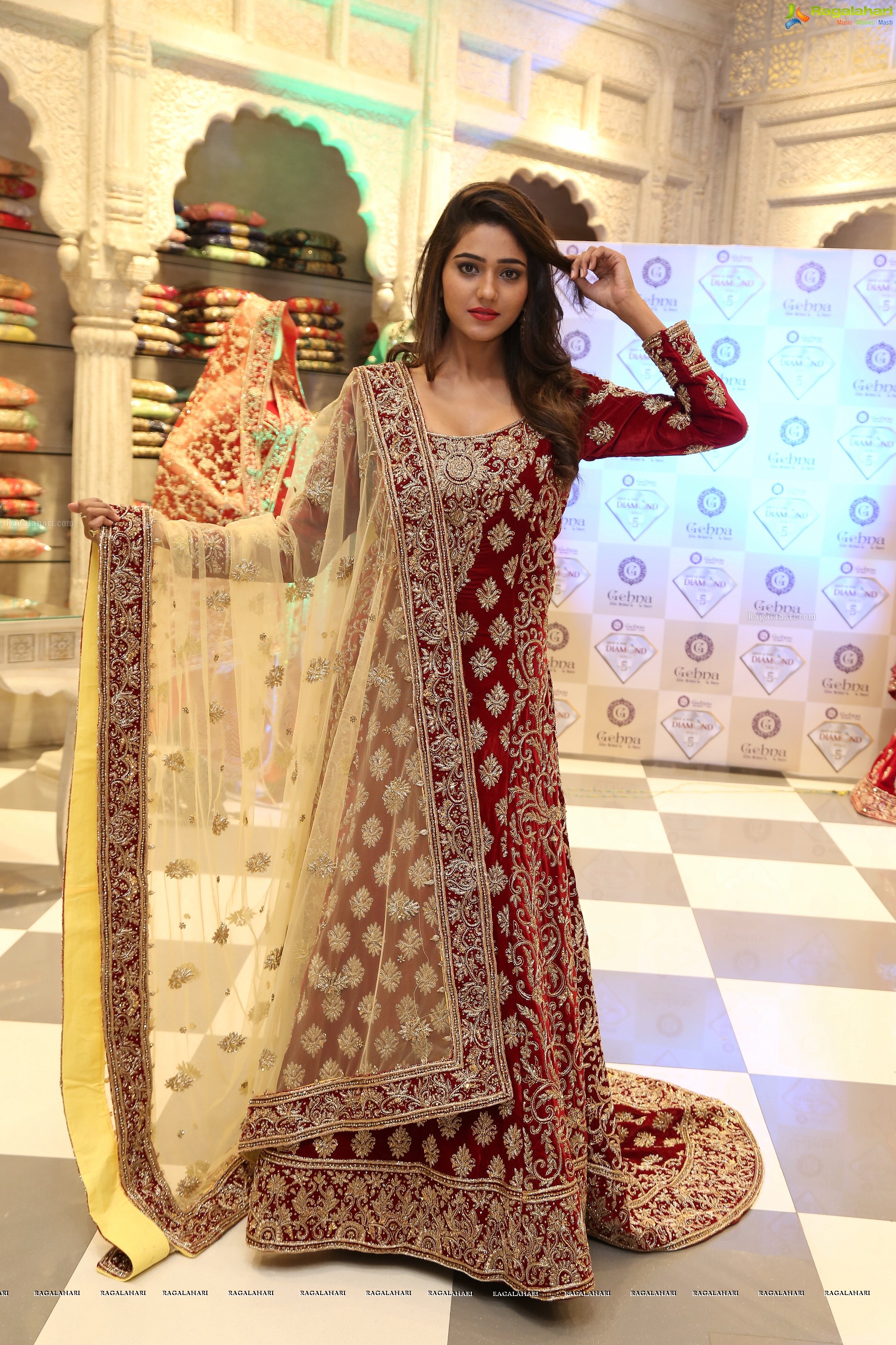 Shalu Chourasiya at Gehna Bridal Collection Launch - HD Gallery