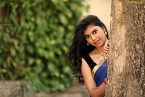 Telugu Heroine Mounika
