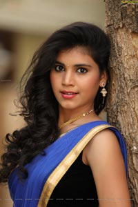 Telugu Heroine Mounika