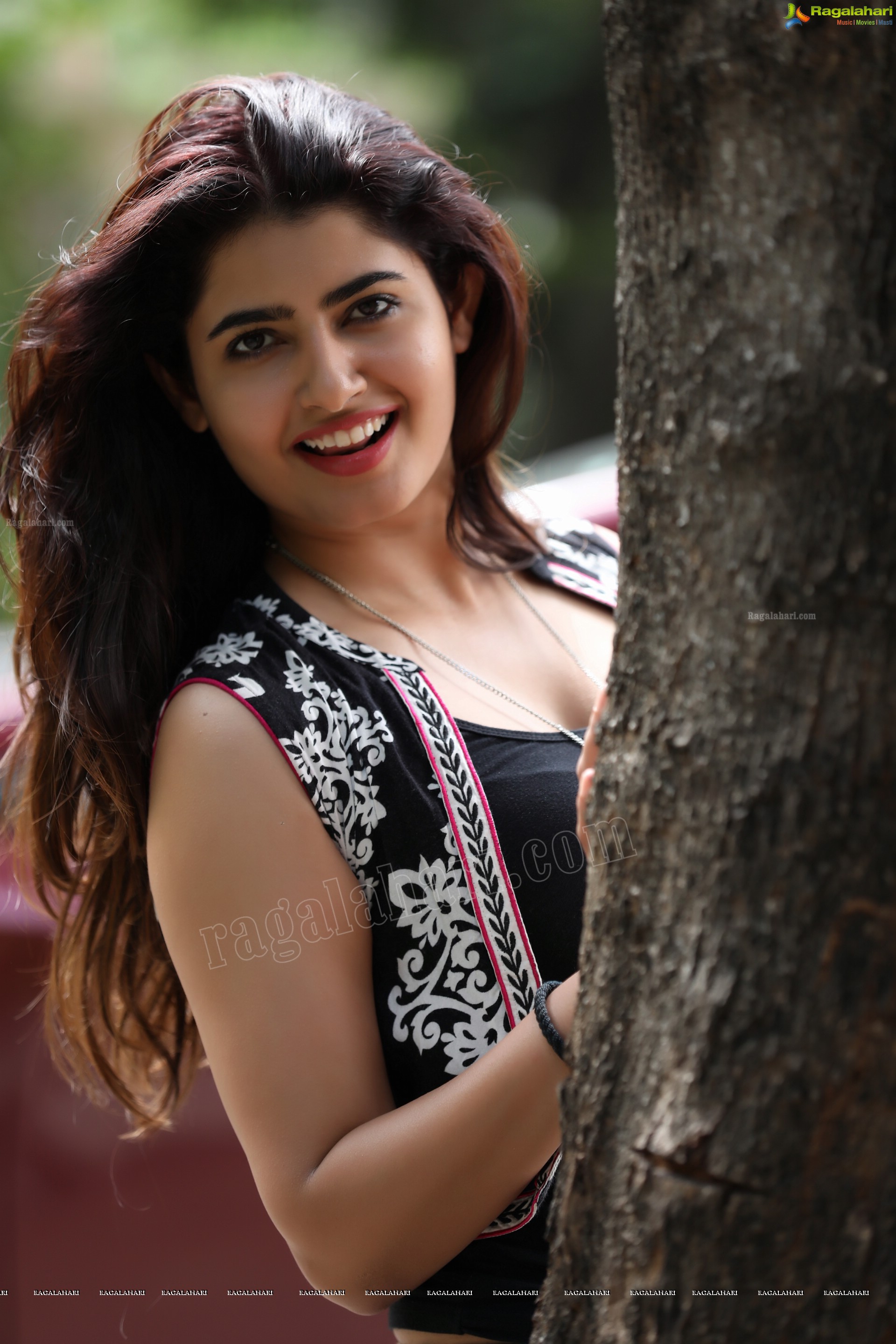 Ashima Narwal (Exclusive) (High Definition)