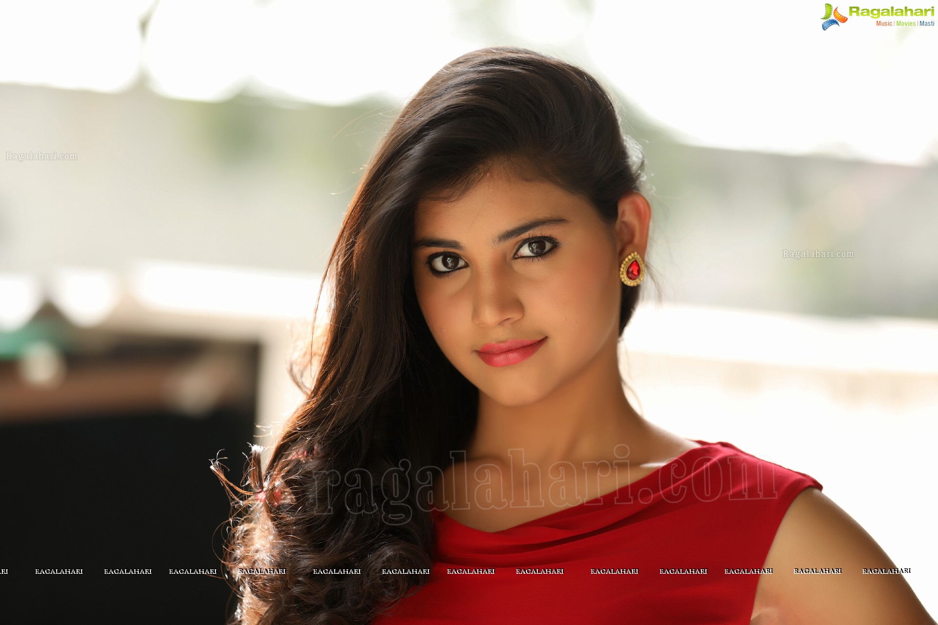 Mounika (Exclusive) (High Definition)