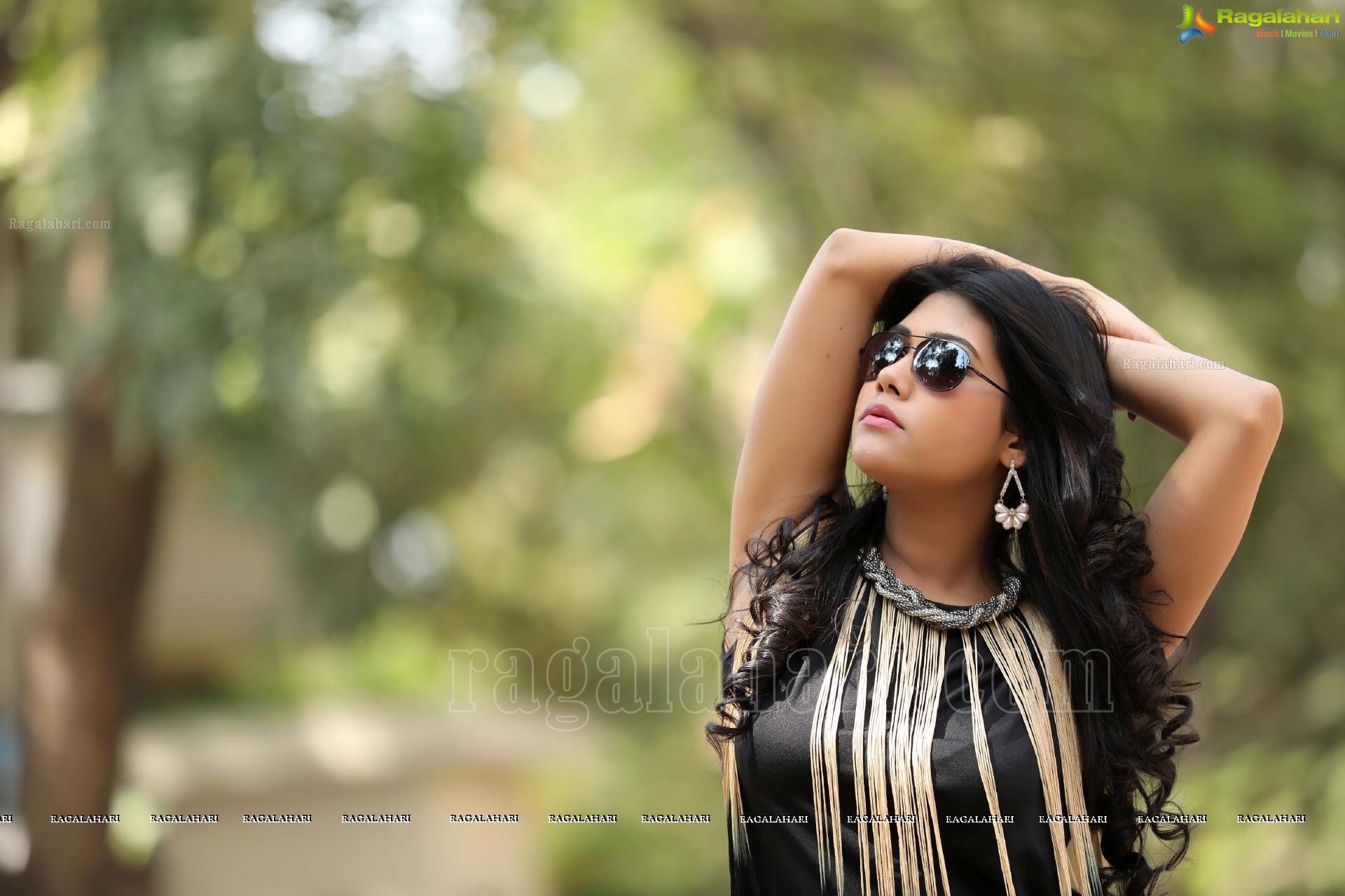 Rachana Smith (Exclusive) (High Definition)