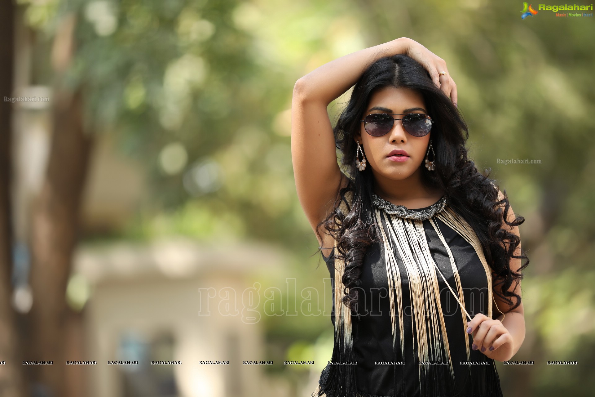 Rachana Smith (Exclusive) (High Definition)