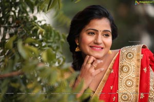 Tanusha in Red Saree