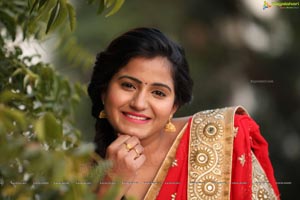 Tanusha in Red Saree