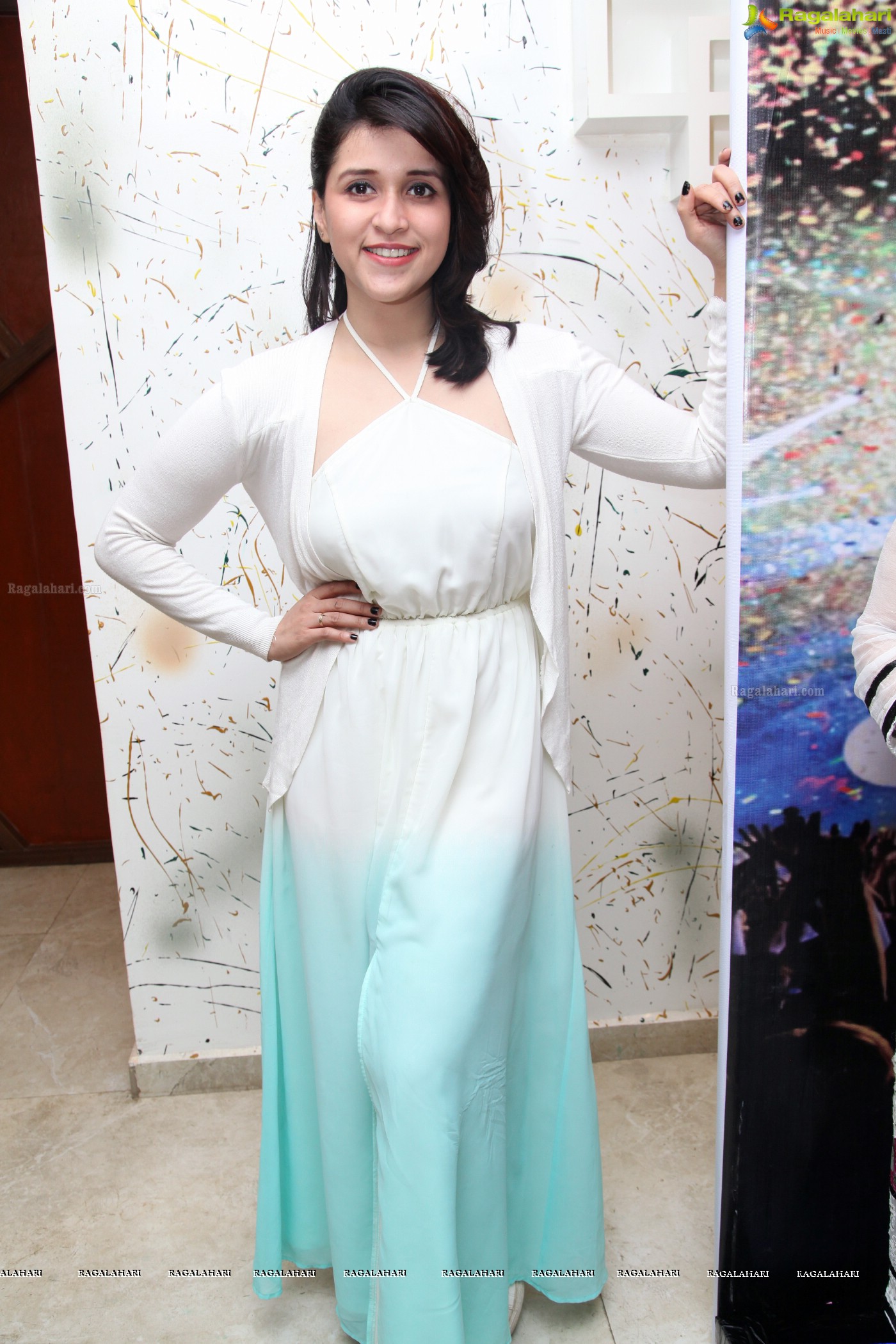 Mannara Chopra at 25 Hours Restaurant NYE 2018 Curtain Raiser (Posters)