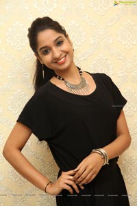 Hyderabadi Model Preethi Parimala 