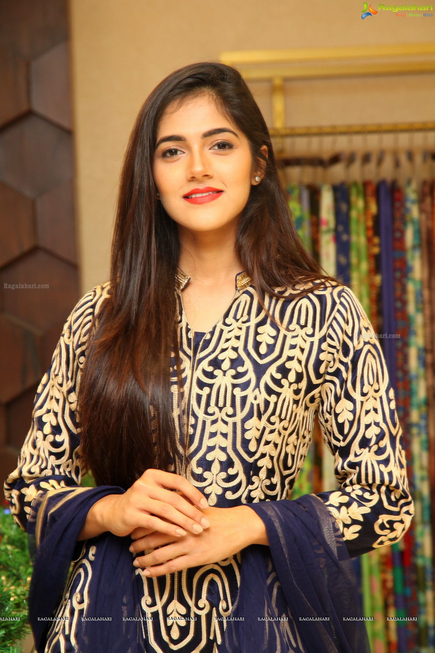 Simran Choudhary at Neeru's Exclusive Showroom Launch, Secunderabad (Posters)