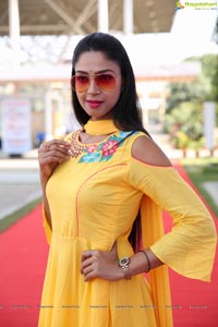 Angana Roy Images