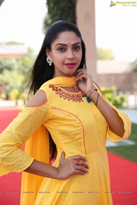 Angana Roy Images