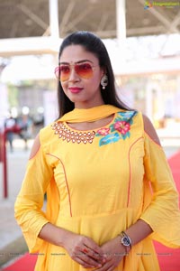 Angana Roy Images