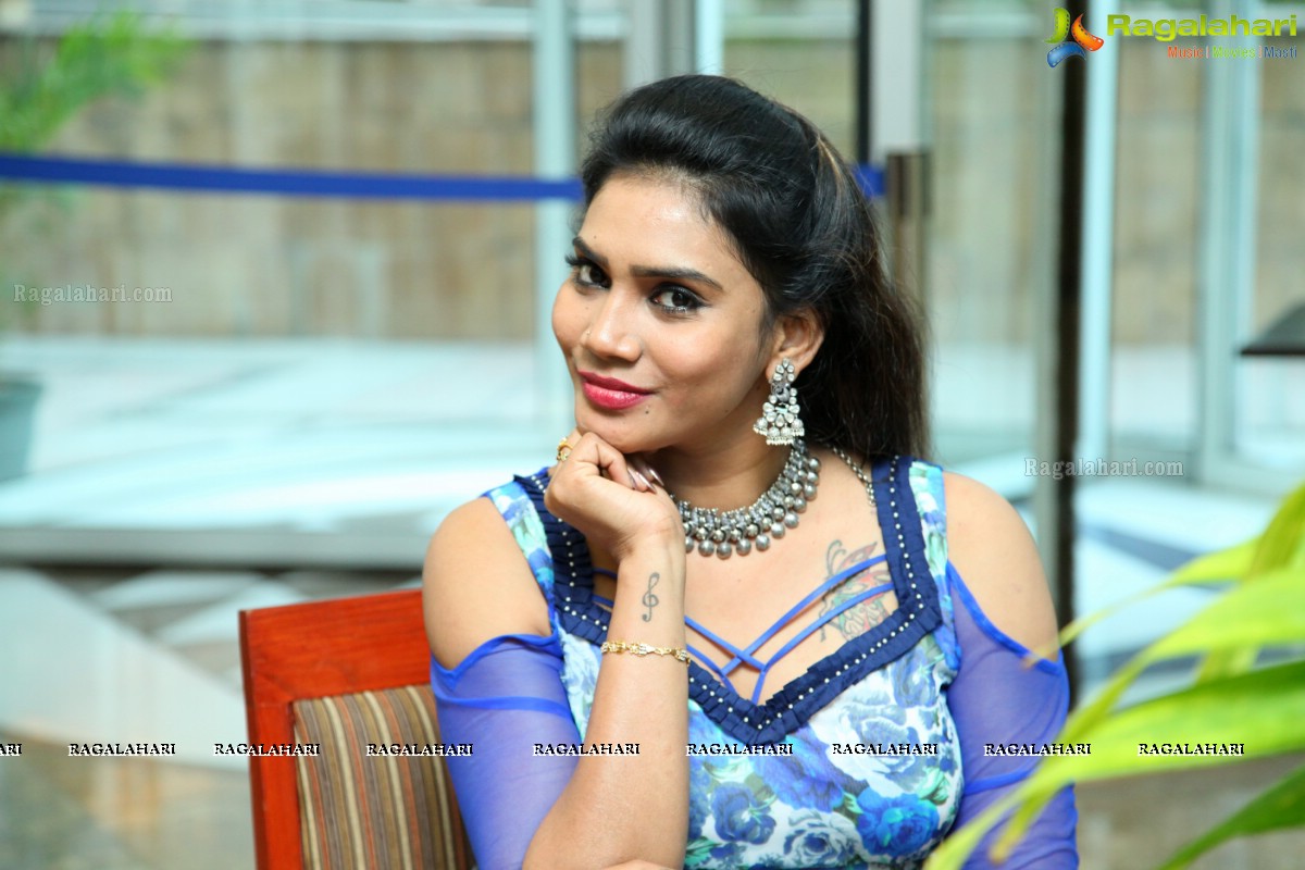 Priya Naidu at Hi Life Luxury Exhibition Dec 2017 Curtain Raiser