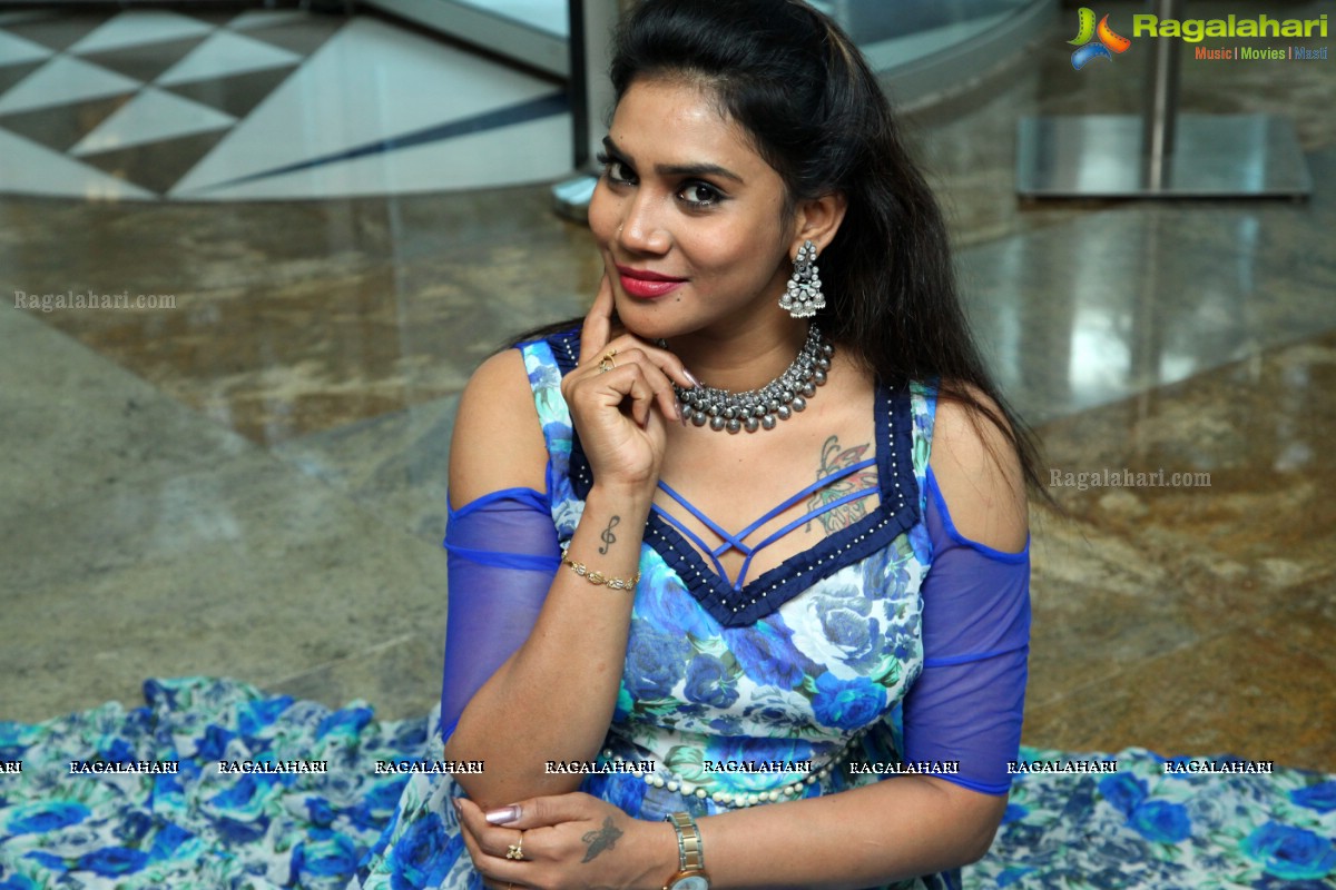 Priya Naidu at Hi Life Luxury Exhibition Dec 2017 Curtain Raiser