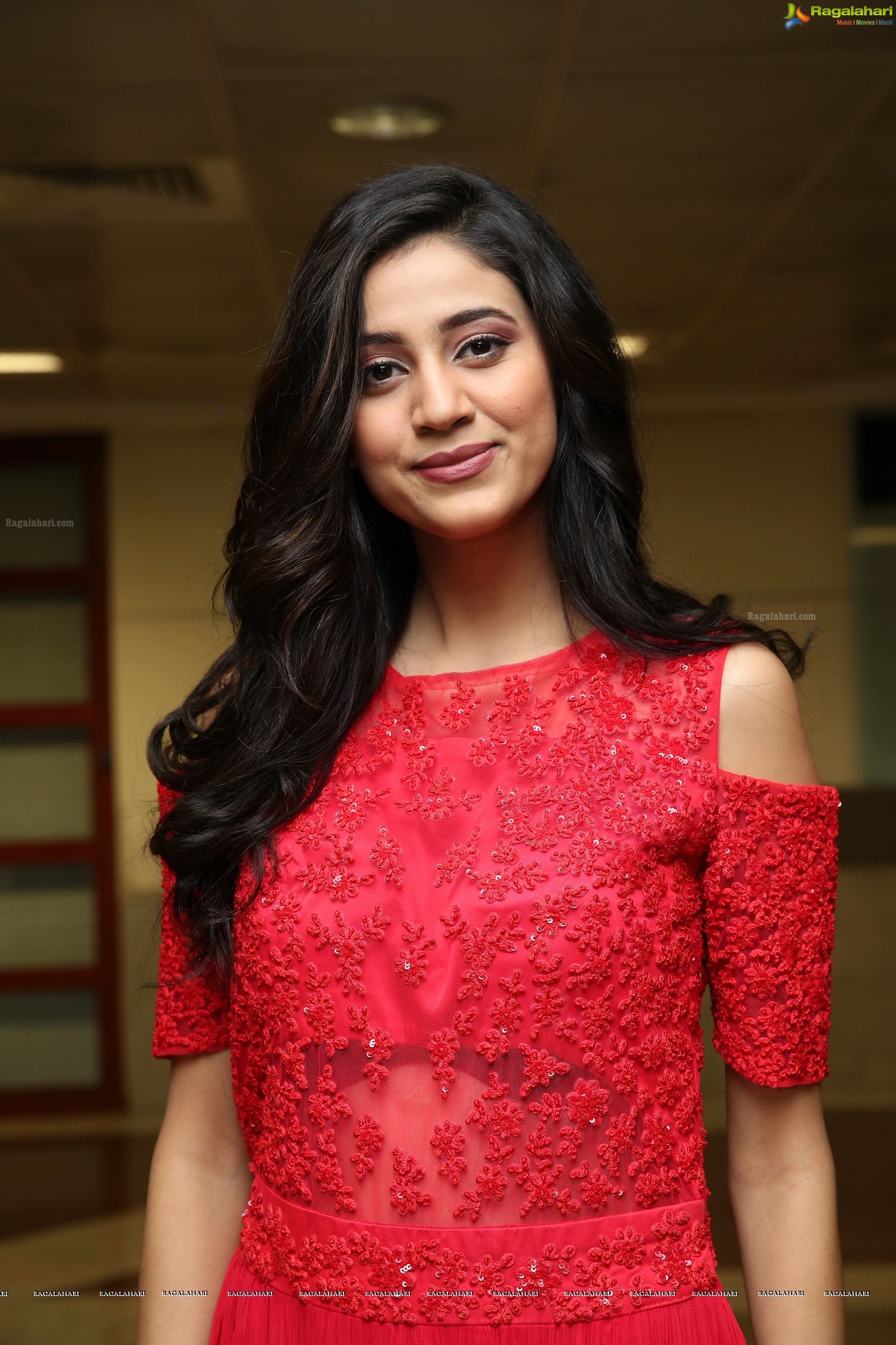 Andleeb Zaidi @ Hi-Life Hi-End Fashion Show & Grand Curtain Raiser - HD Gallery