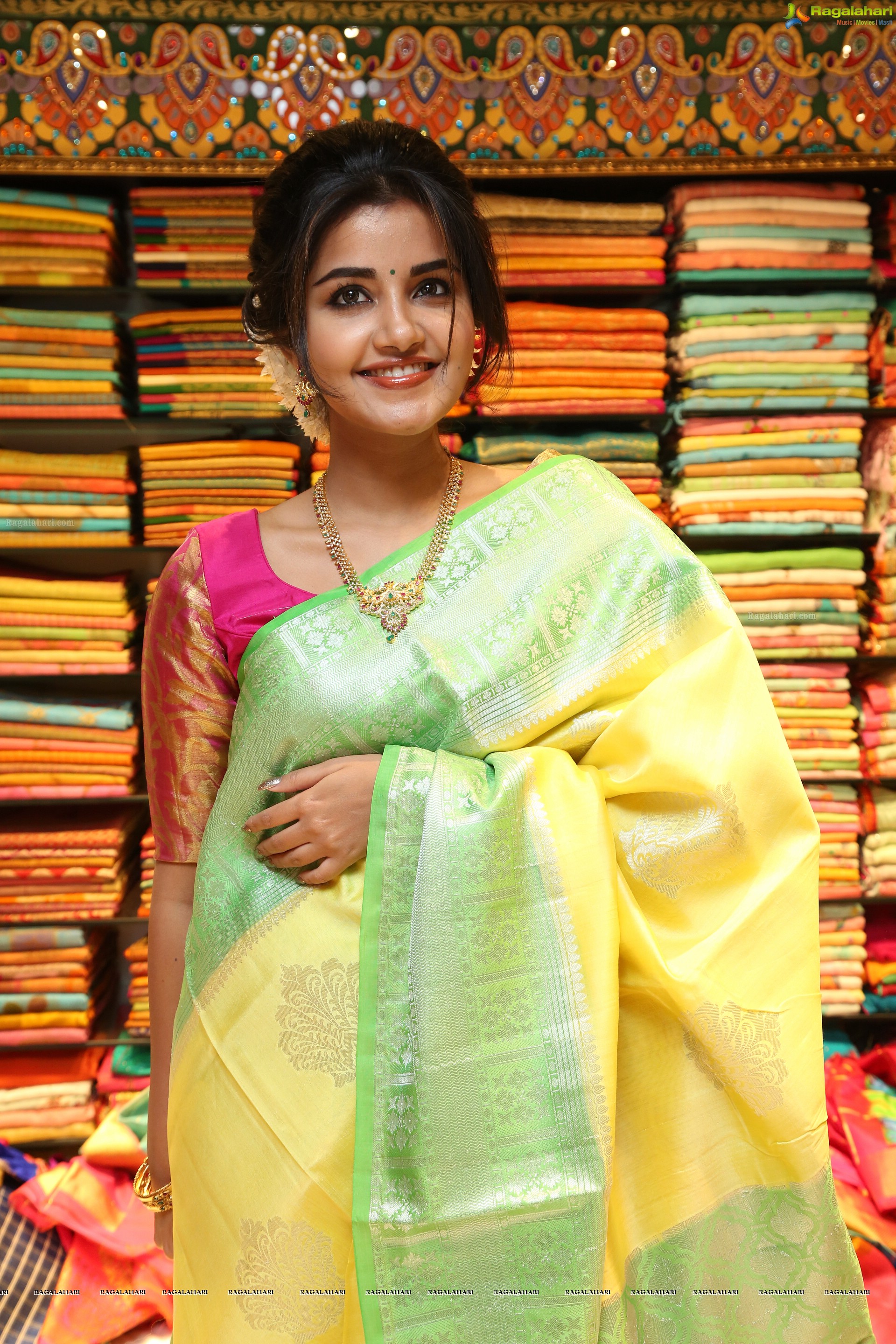 Anupama Parameswaran @ VRK Silks launch - HD Gallery