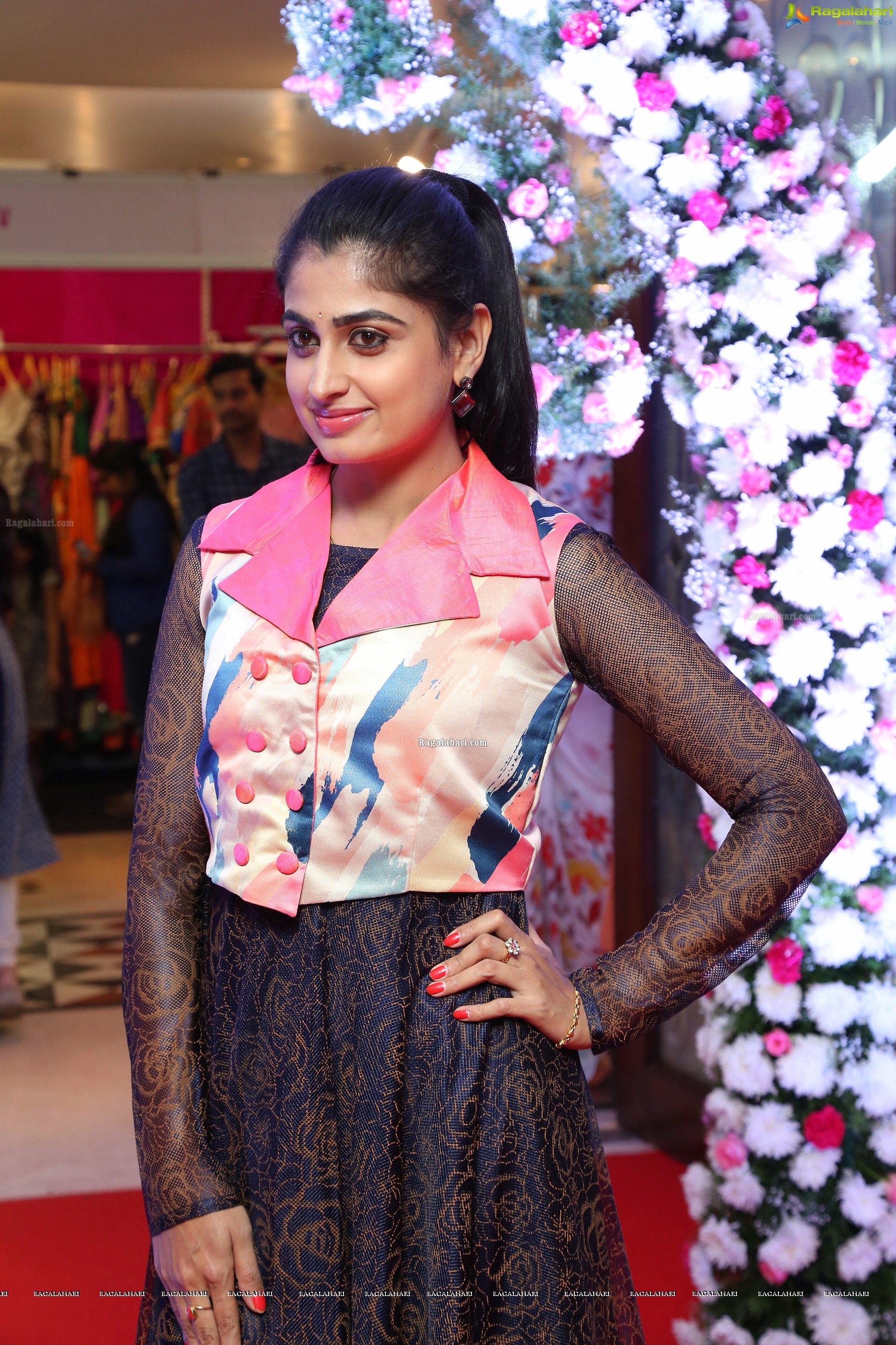 Chaitra Rai @ Trendz Expo Launch - HD Gallery