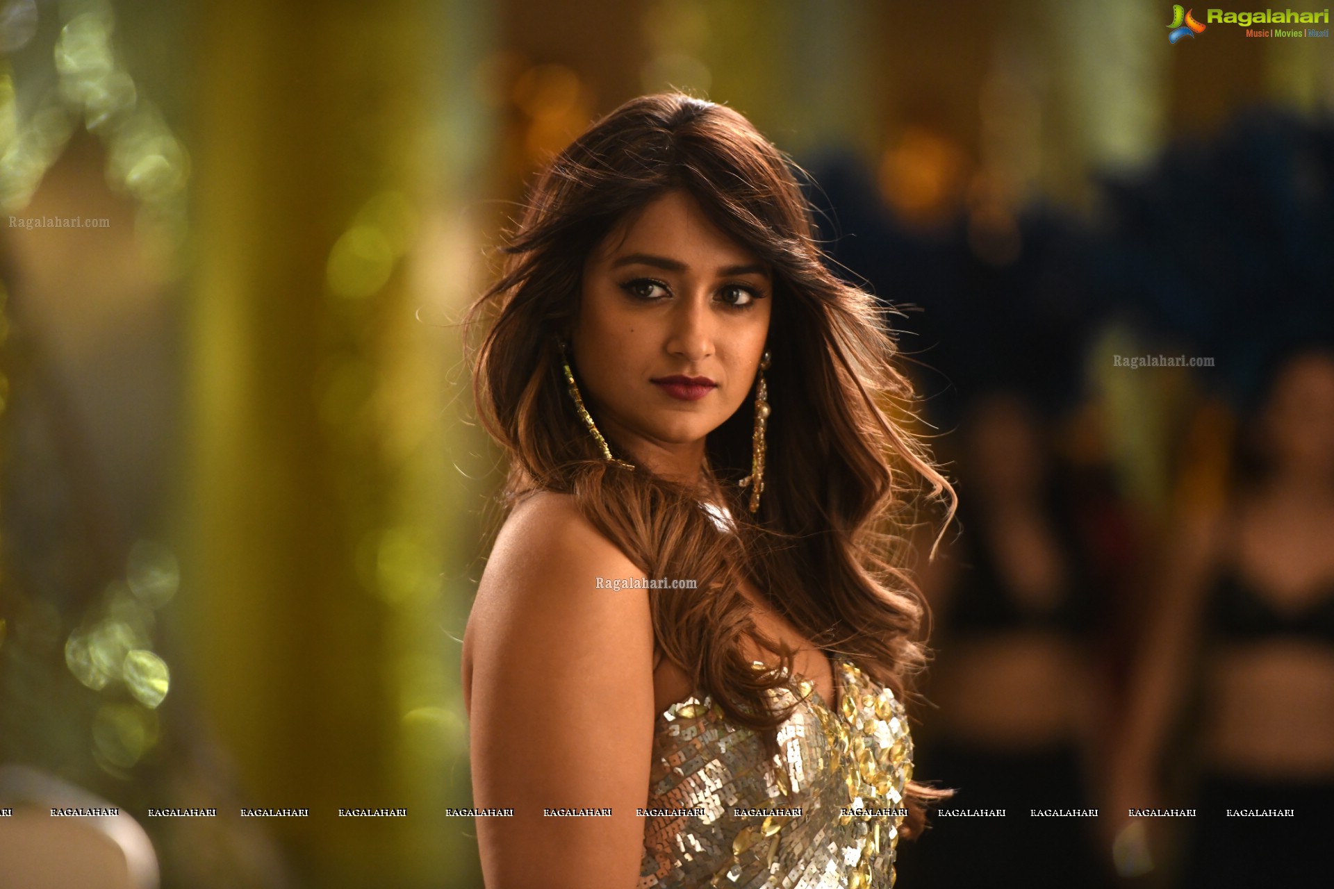 Ileana D’Cruz Elegant Stills From Amar Akbar Anthony - HD Exclusive Photos