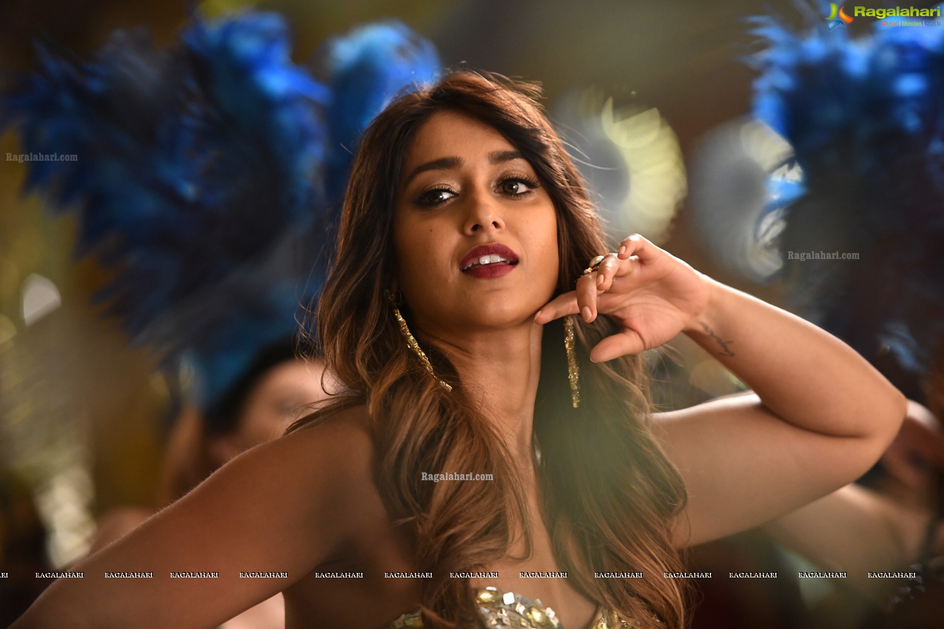 Ileana D’Cruz Elegant Stills From Amar Akbar Anthony - HD Exclusive Photos