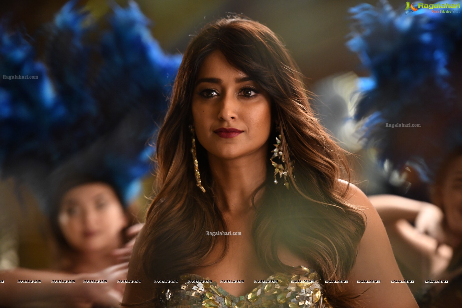 Ileana D’Cruz Elegant Stills From Amar Akbar Anthony - HD Exclusive Photos